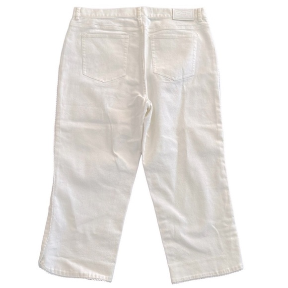 RALPH LAUREN Sevilla Cropped White Scalloped Hem Floral Embroidered Jean Size 12 - Picture 2 of 12